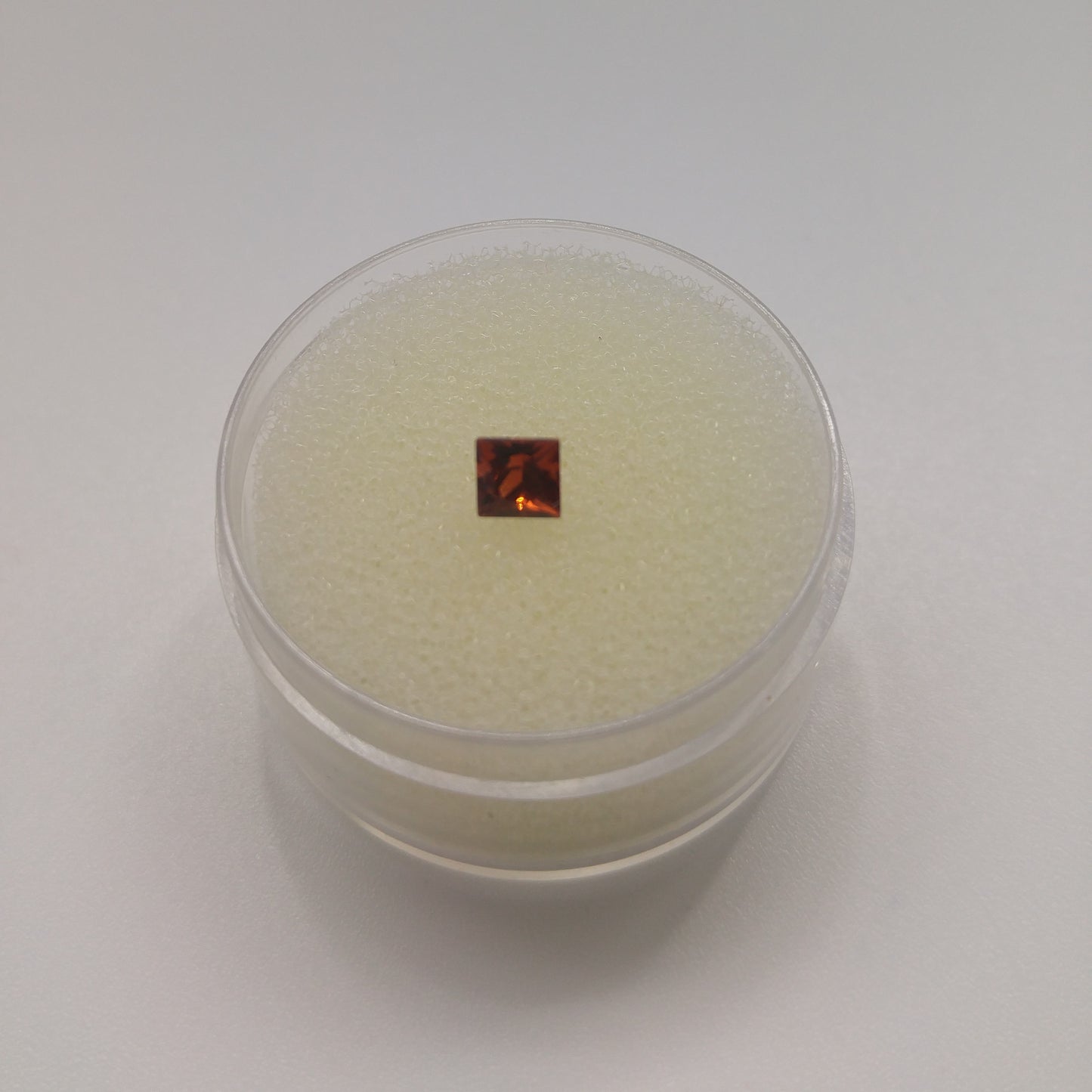 Grenat 0.35 carat