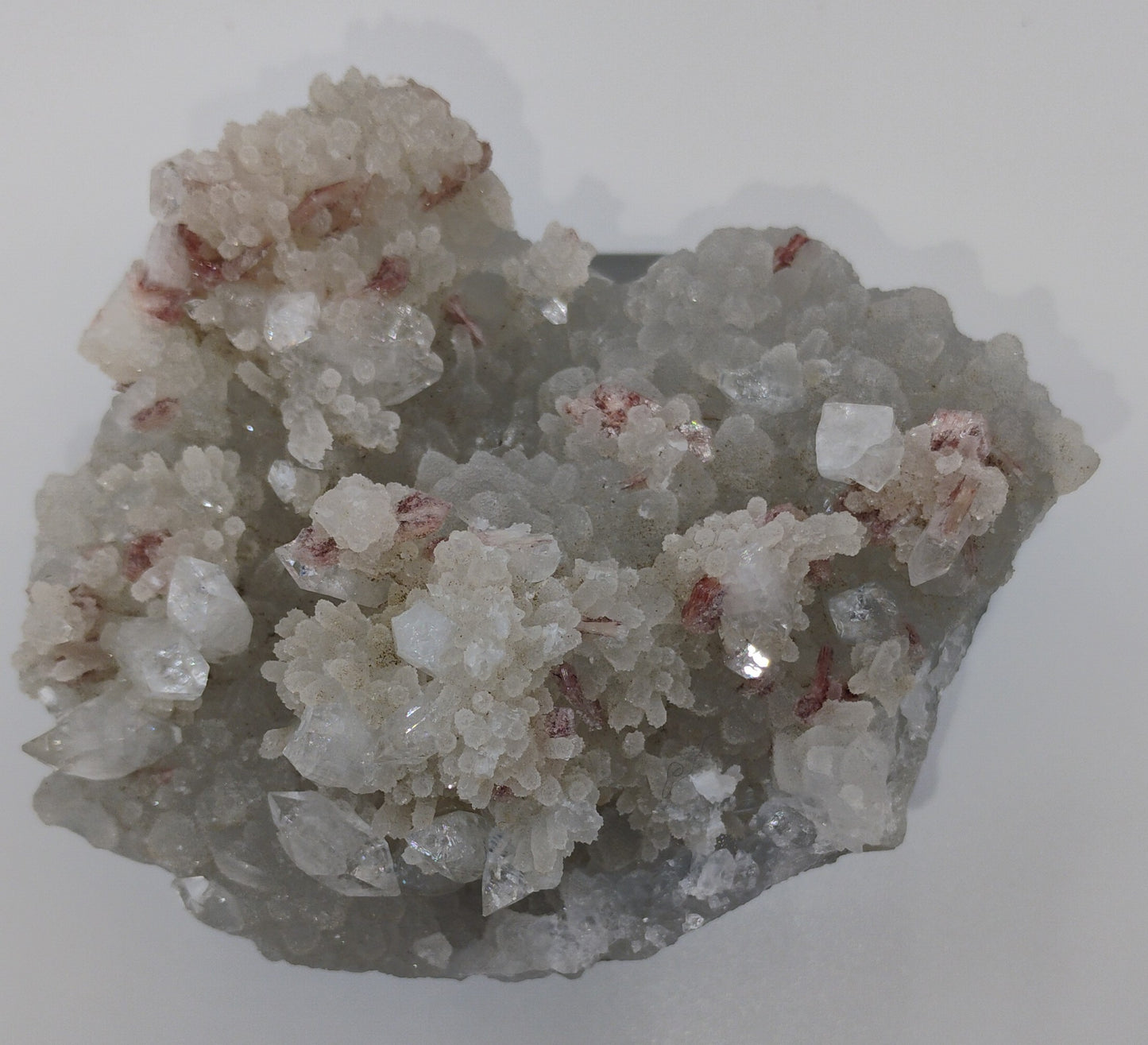 Apophyllite, catapléite, fleur d'améthyste