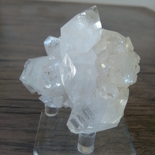 Apophyllite sur calcédoine