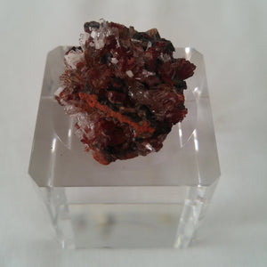 Rhodochrosite sur aégirine