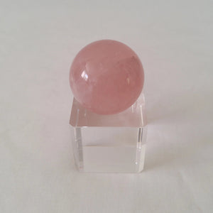 Sphère de quartz rose étoilé