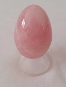 Œuf en quartz rose