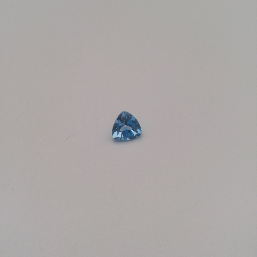 Topaze bleue suisse 0.90ct