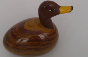 Canard en jaspe mookaite