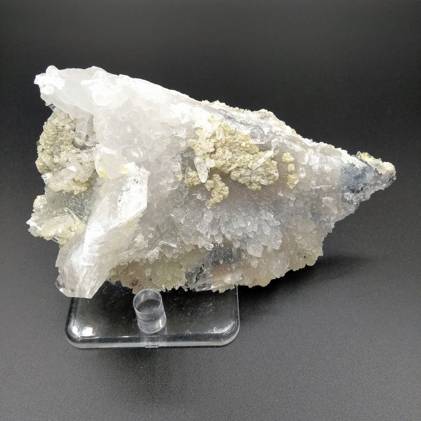 Calcite sur fleur d'améthyste